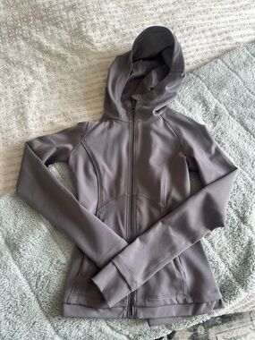 lululemon athletica Hooded Full-Zip Jacket in Taupe Gray